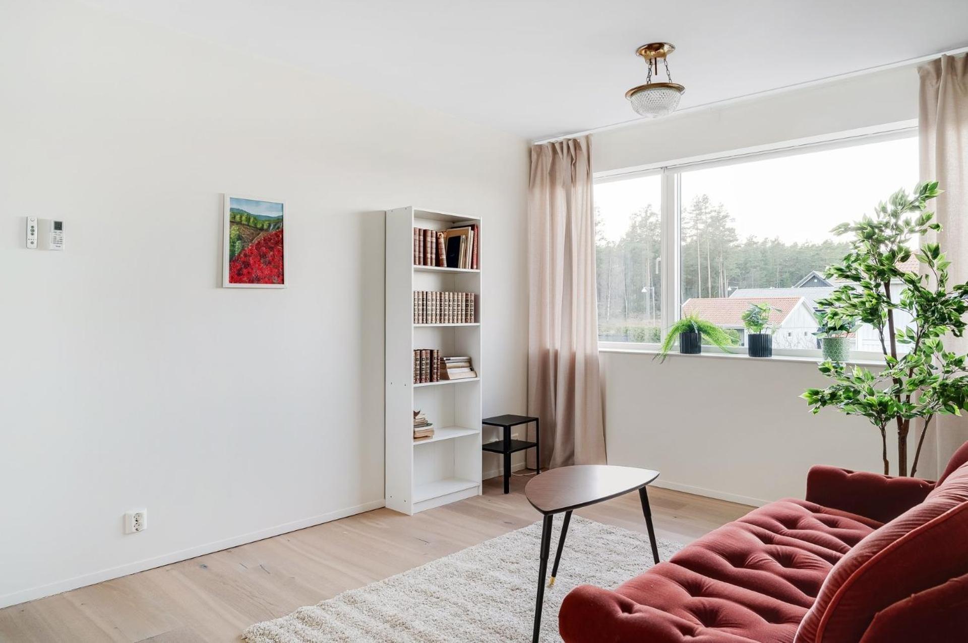 Guestly Homes - 4Br Serene Villa With Garden 尼雪平 外观 照片